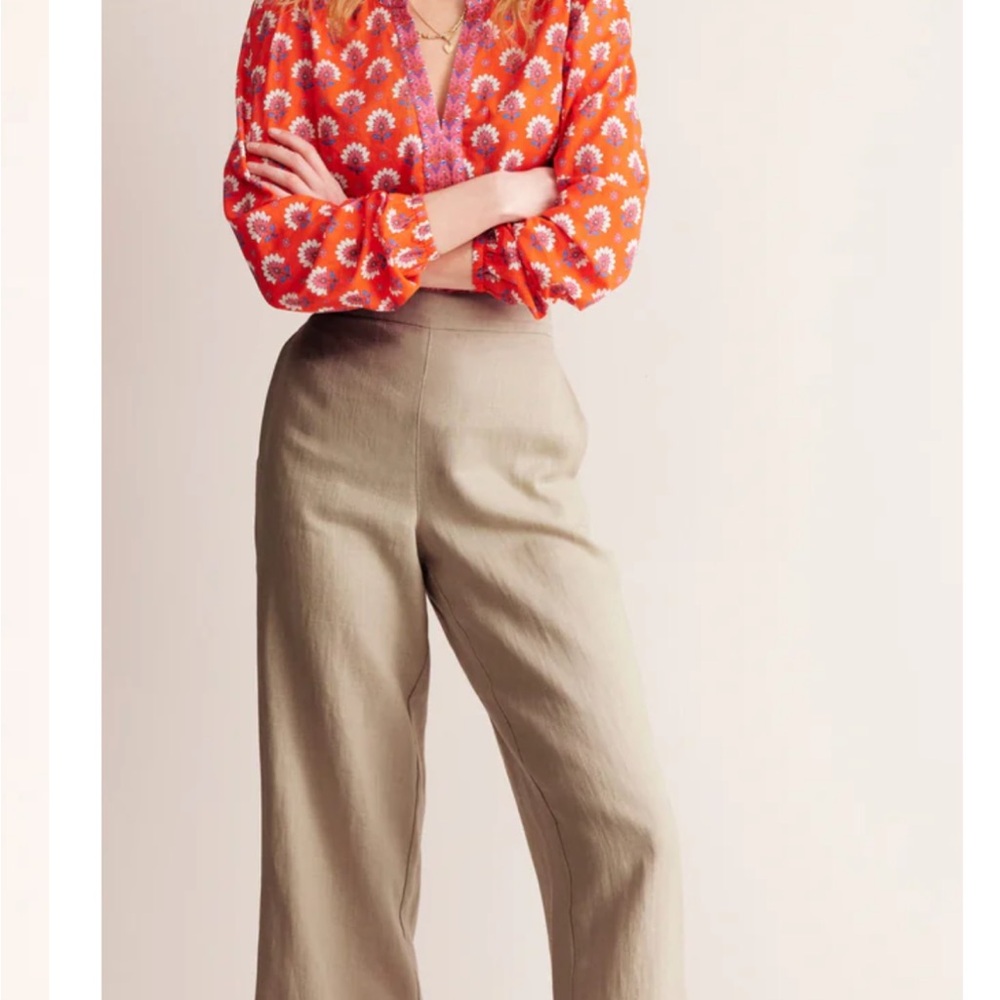 Boden Hempstead Linen Trouser Fields of Rye color